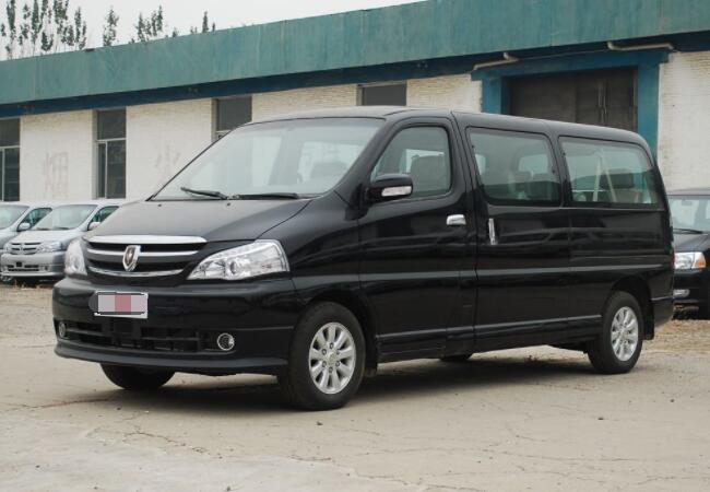 重慶租車閣瑞斯