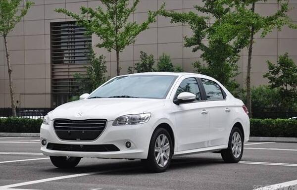 重慶租車東風(fēng)標(biāo)致301