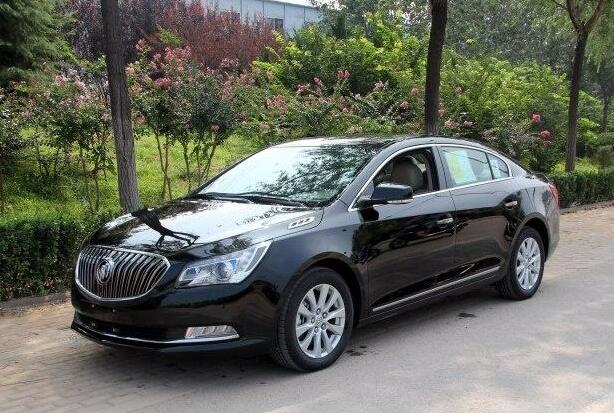 重慶租車別克君越