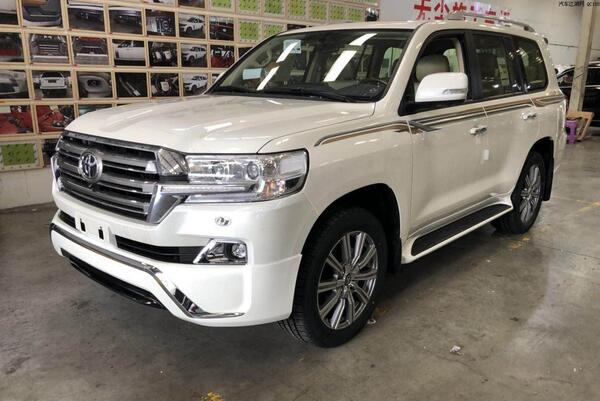 重慶租車豐田蘭德酷路澤