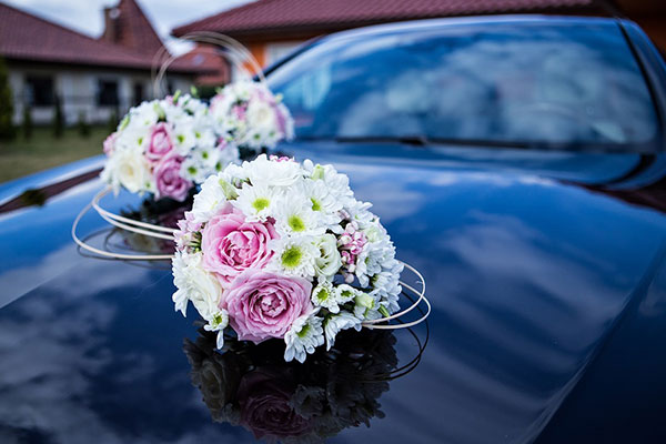重慶婚車租賃寶馬奧迪奔馳價格