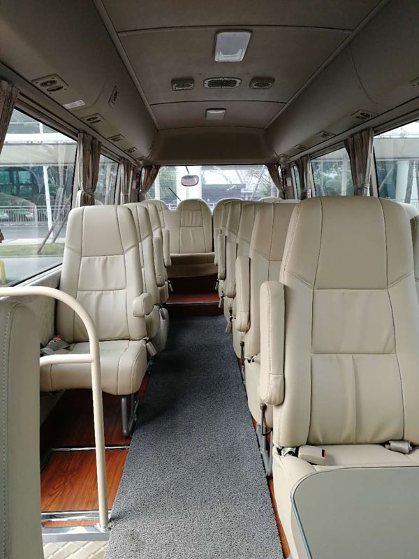 重慶豐田柯斯達/考斯特租車